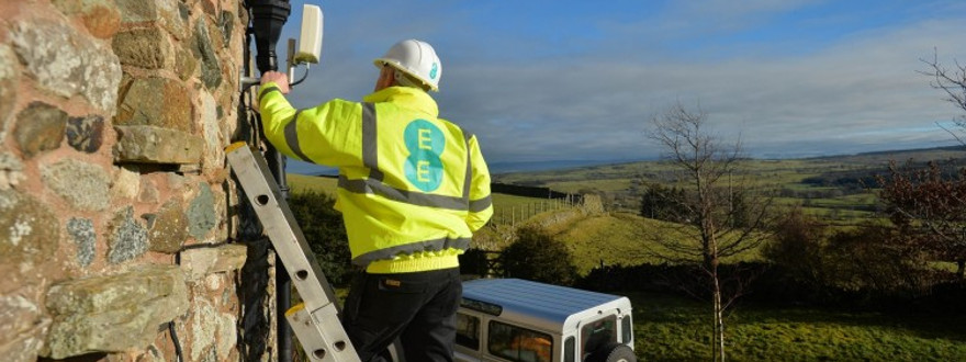 EE turn on 4G home broadband cells – solving slow rural internet?