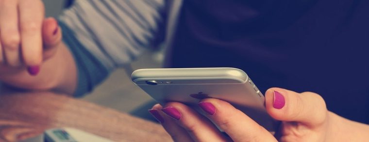 How to safely shop online this Christmas