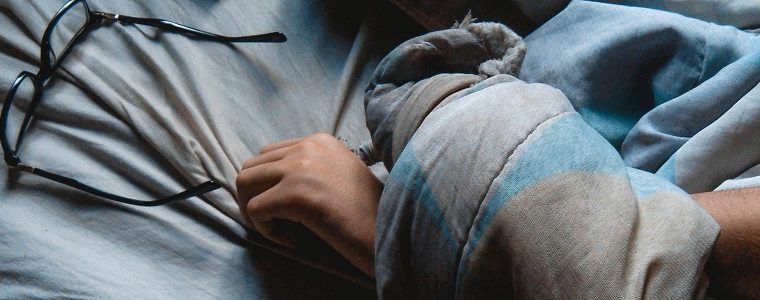 How to switch off after spending the day online