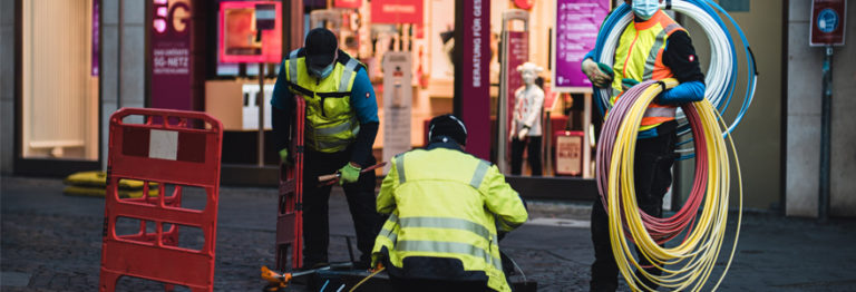 Broadband visual data 7